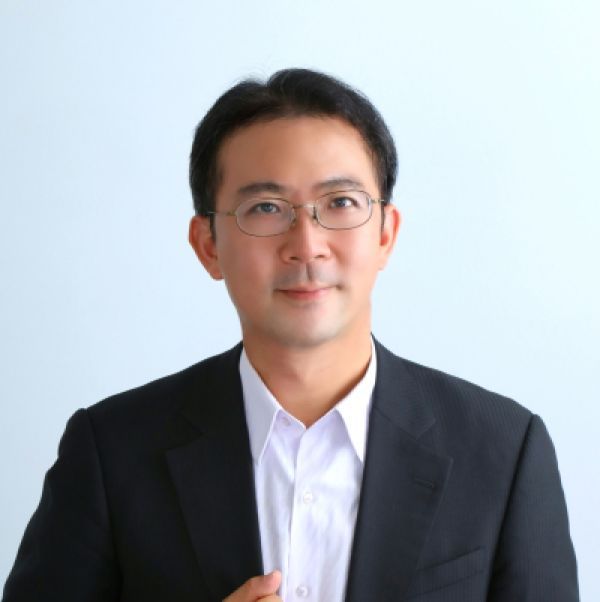 Prof. Christopher Chao-hung Chen